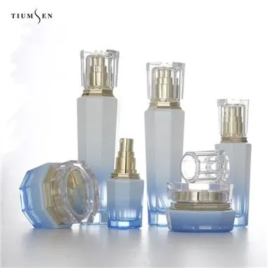 Велепродаја козметичких спреја